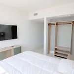 Stylish Oasis In Downtown Miami