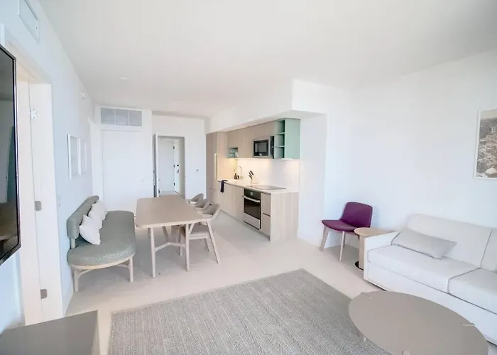 Stylish Oasis In Downtown Miami