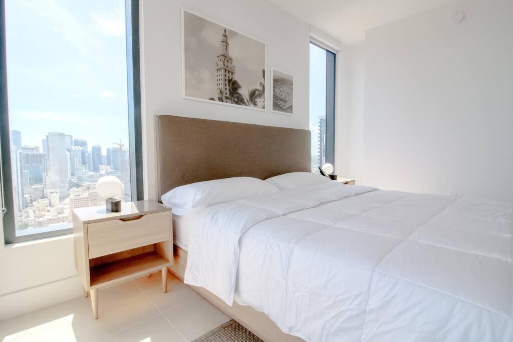 Stylish Oasis In Downtown Apartment
